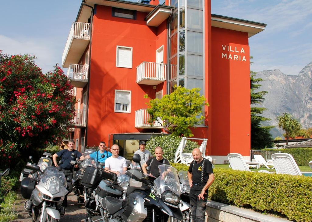 Bike & Wind Hotel Villa Maria Torbole Sul Garda Exterior foto